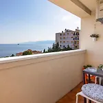 Bella Vista Apartamento *