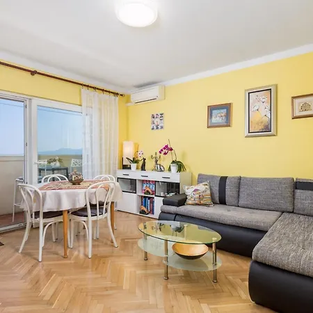 Apartment Bella Vista *
